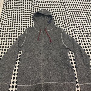 GAP Men’s gray marled hoodie. Excellent condition.
